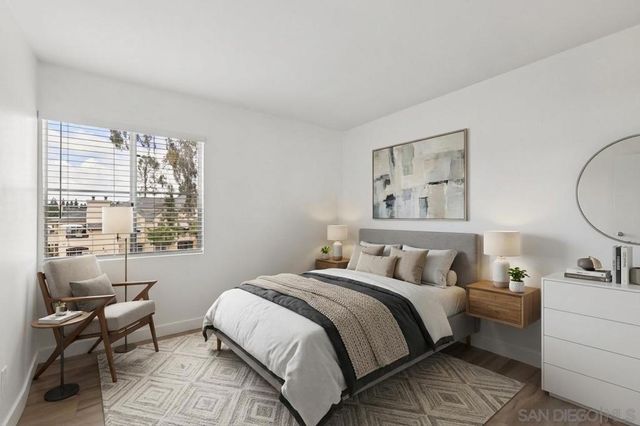 2077 Lakeridge Circle 104, Chula Vista, CA 91913