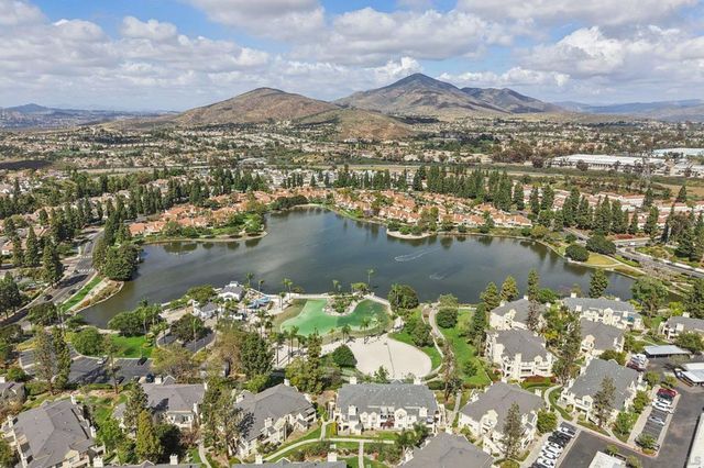 2077 Lakeridge Circle 104, Chula Vista, CA 91913