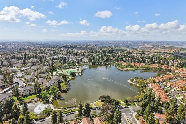 2077 Lakeridge Circle 104, Chula Vista, CA 91913