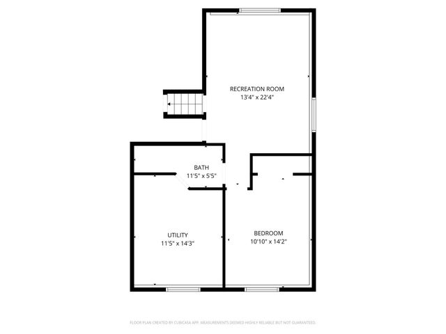 703 Cope Avenue W, Roseville, MN 55113