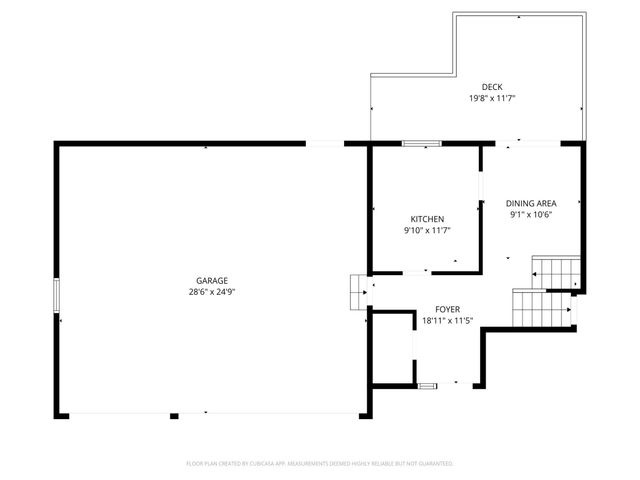703 Cope Avenue W, Roseville, MN 55113