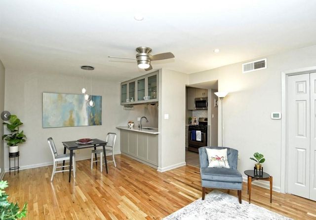 7801 Shoal Creek BLVD 146, Austin, TX 78757