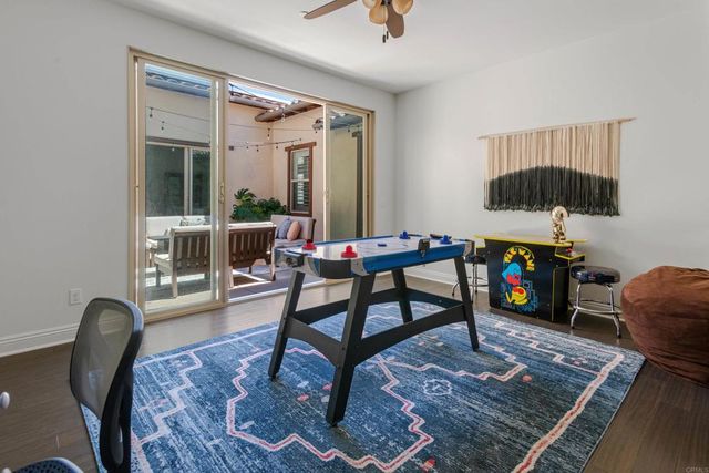 712 Normandy Road, Encinitas, CA 92024