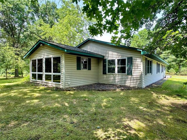 2631 283rd Street, Saint Croix Falls, WI 54024