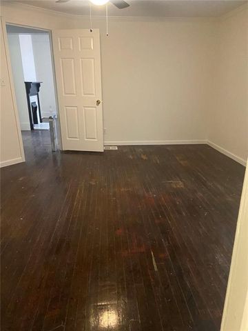 52 Ivy Street, Porterdale, GA 30014