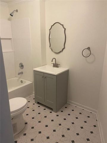 52 Ivy Street, Porterdale, GA 30014