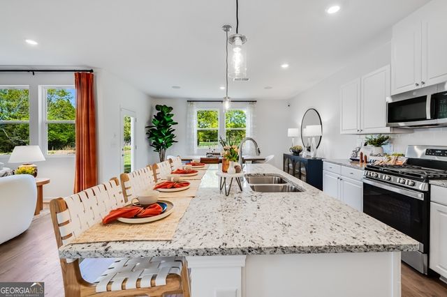 1325 Windance Lake Drive, Loganville, GA 30052