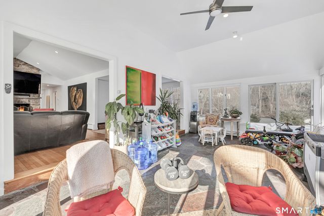 70 Cranbury Road, Norwalk, CT 06851