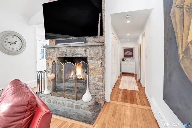 70 Cranbury Road, Norwalk, CT 06851