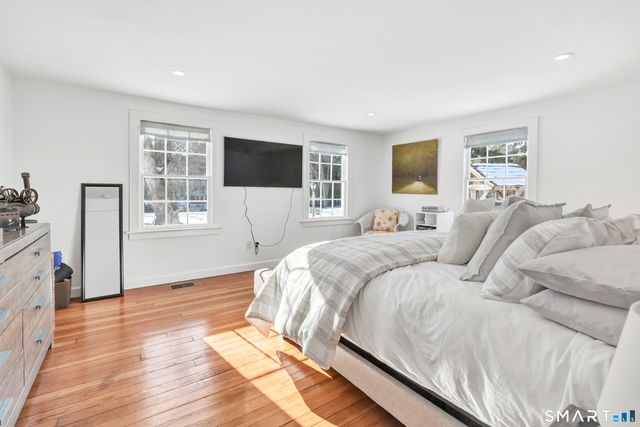 70 Cranbury Road, Norwalk, CT 06851