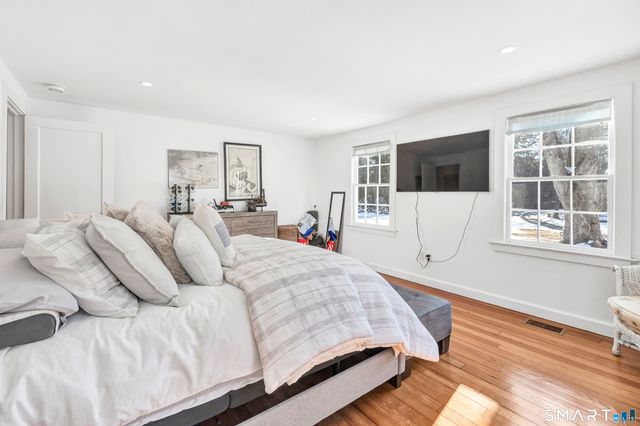 70 Cranbury Road, Norwalk, CT 06851