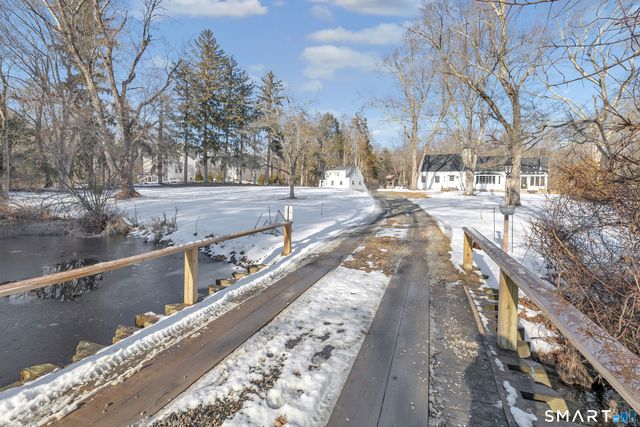 70 Cranbury Road, Norwalk, CT 06851