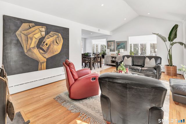 70 Cranbury Road, Norwalk, CT 06851