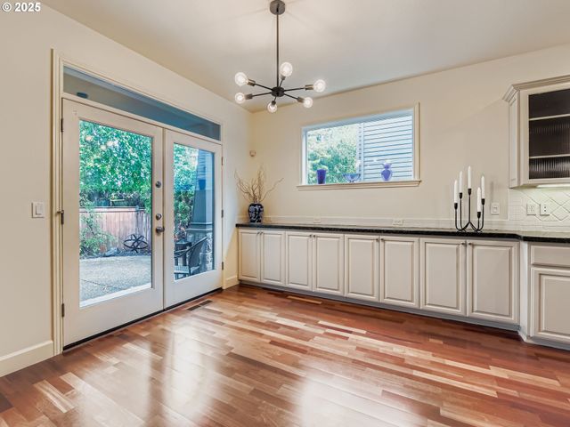 7045 Sw FALLEN LEAF St, Wilsonville, OR 97070
