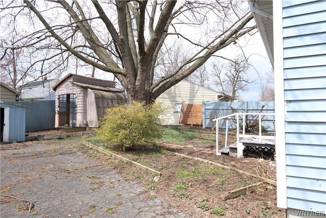 3750 Deveaux Street, Niagara Falls, NY 14305