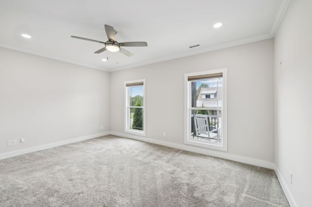 120 Pontoon Pl, Winchester, TN 37398