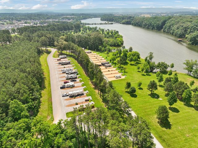 120 Pontoon Pl, Winchester, TN 37398