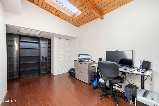 11950 Sierra Highway, Santa Clarita, CA 91390