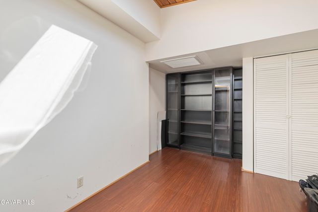 11950 Sierra Highway, Santa Clarita, CA 91390