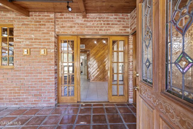 11950 Sierra Highway, Santa Clarita, CA 91390