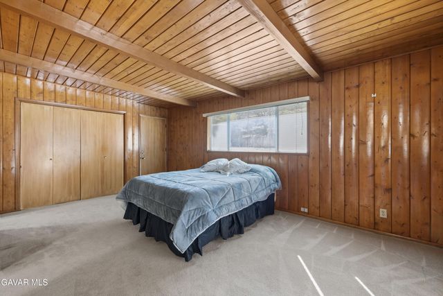 11950 Sierra Highway, Santa Clarita, CA 91390