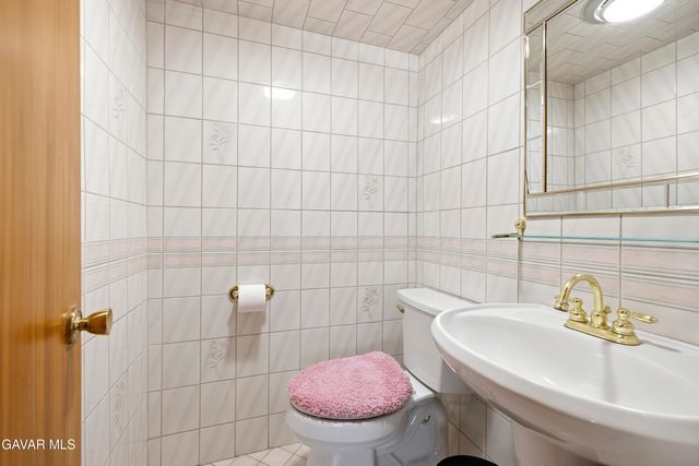 11950 Sierra Highway, Santa Clarita, CA 91390