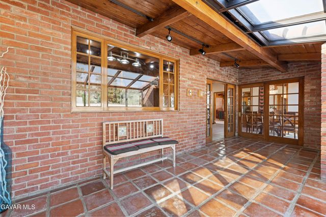 11950 Sierra Highway, Santa Clarita, CA 91390