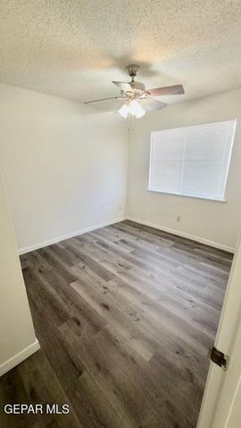 10905 Bob Stone Drive A, El Paso, TX 79936