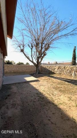 10905 Bob Stone Drive A, El Paso, TX 79936