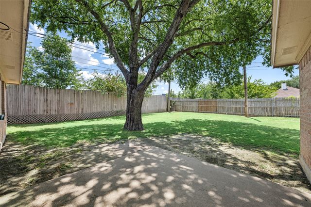5341 Bob Drive, North Richland Hills, TX 76180