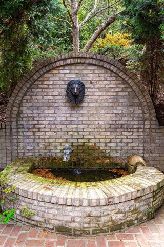 150 Rainbow View Drive, Fletcher, NC 28732