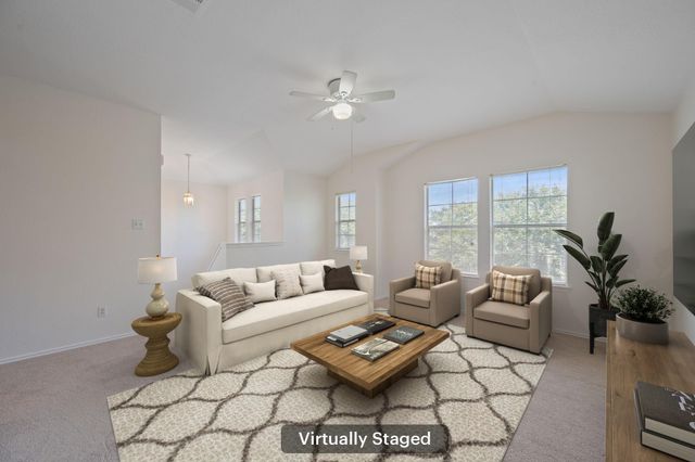 541 Sampson, Kyle, TX 78640