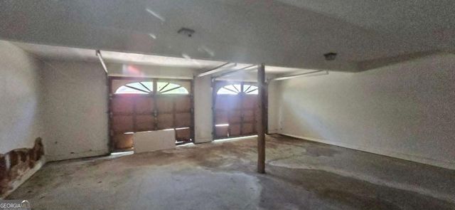 208 Fairview Point, Ellenwood, GA 30294