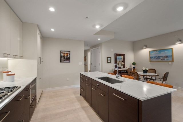 110 Broad St 303, Boston, MA 02110