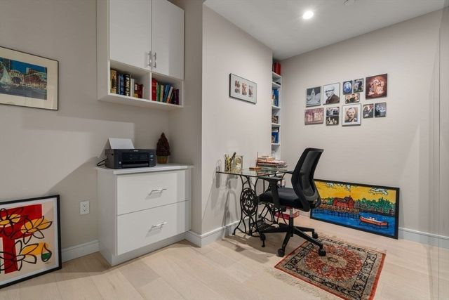 110 Broad St 303, Boston, MA 02110