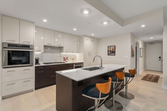110 Broad St 303, Boston, MA 02110