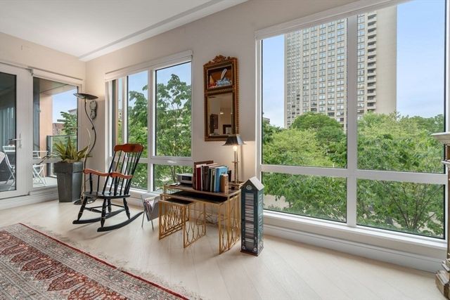 110 Broad St 303, Boston, MA 02110