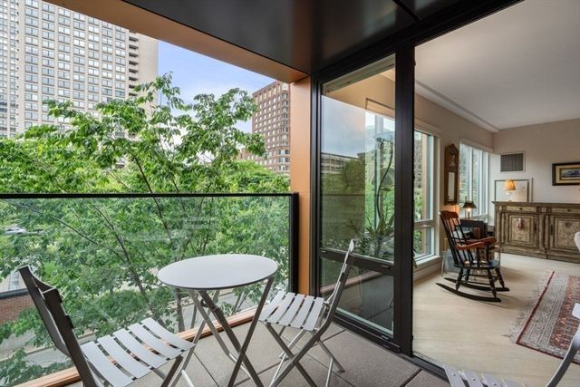 110 Broad St 303, Boston, MA 02110