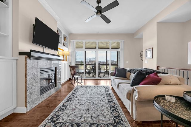 1540 Cedar Vista Ln, North Liberty, IA 52317