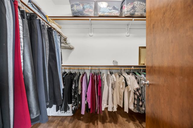 1540 Cedar Vista Ln, North Liberty, IA 52317