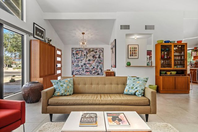 2295 E Amarillo Way, Palm Springs, CA 92264