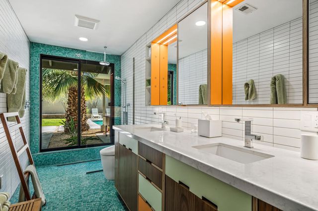 2295 E Amarillo Way, Palm Springs, CA 92264