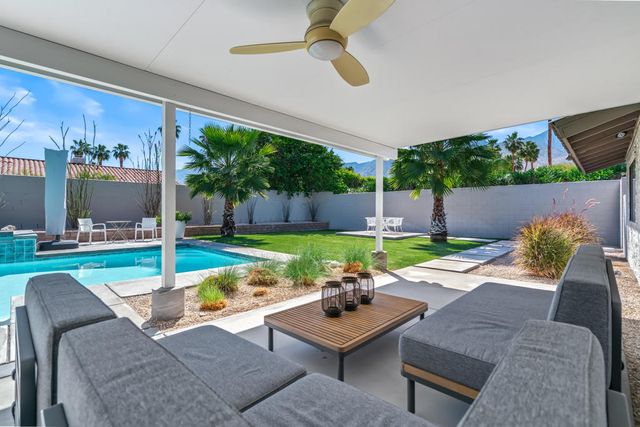 2295 E Amarillo Way, Palm Springs, CA 92264