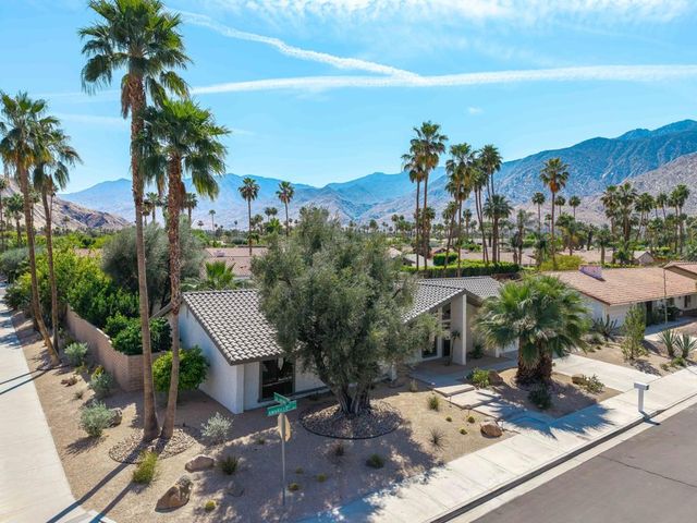2295 E Amarillo Way, Palm Springs, CA 92264