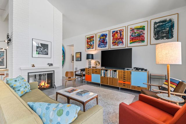 2295 E Amarillo Way, Palm Springs, CA 92264