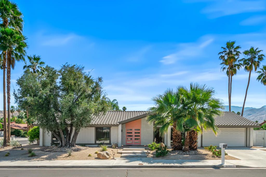 2295 E Amarillo Way, Palm Springs, CA 92264