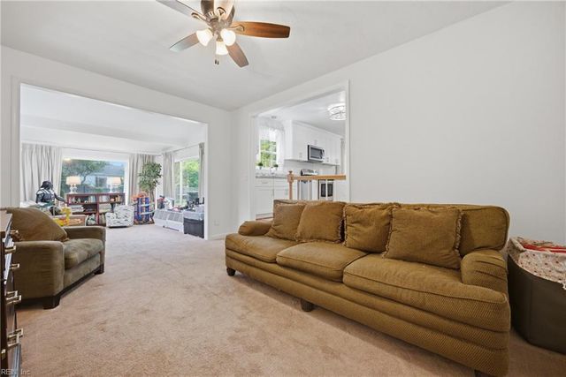 501 White Hall CIR, Hampton, VA 23669