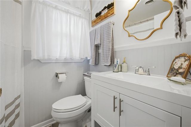 501 White Hall CIR, Hampton, VA 23669