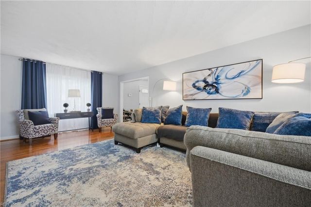 501 White Hall CIR, Hampton, VA 23669