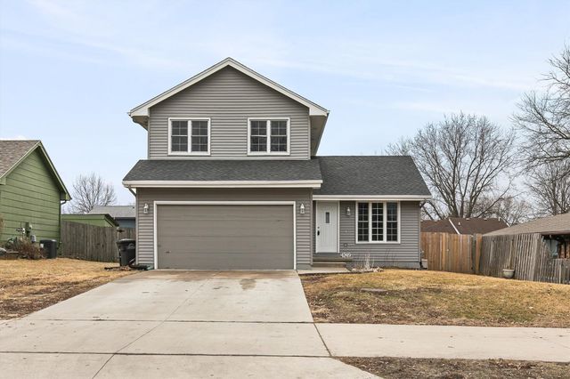 4249 E Douglas Avenue, Des Moines, IA 50317